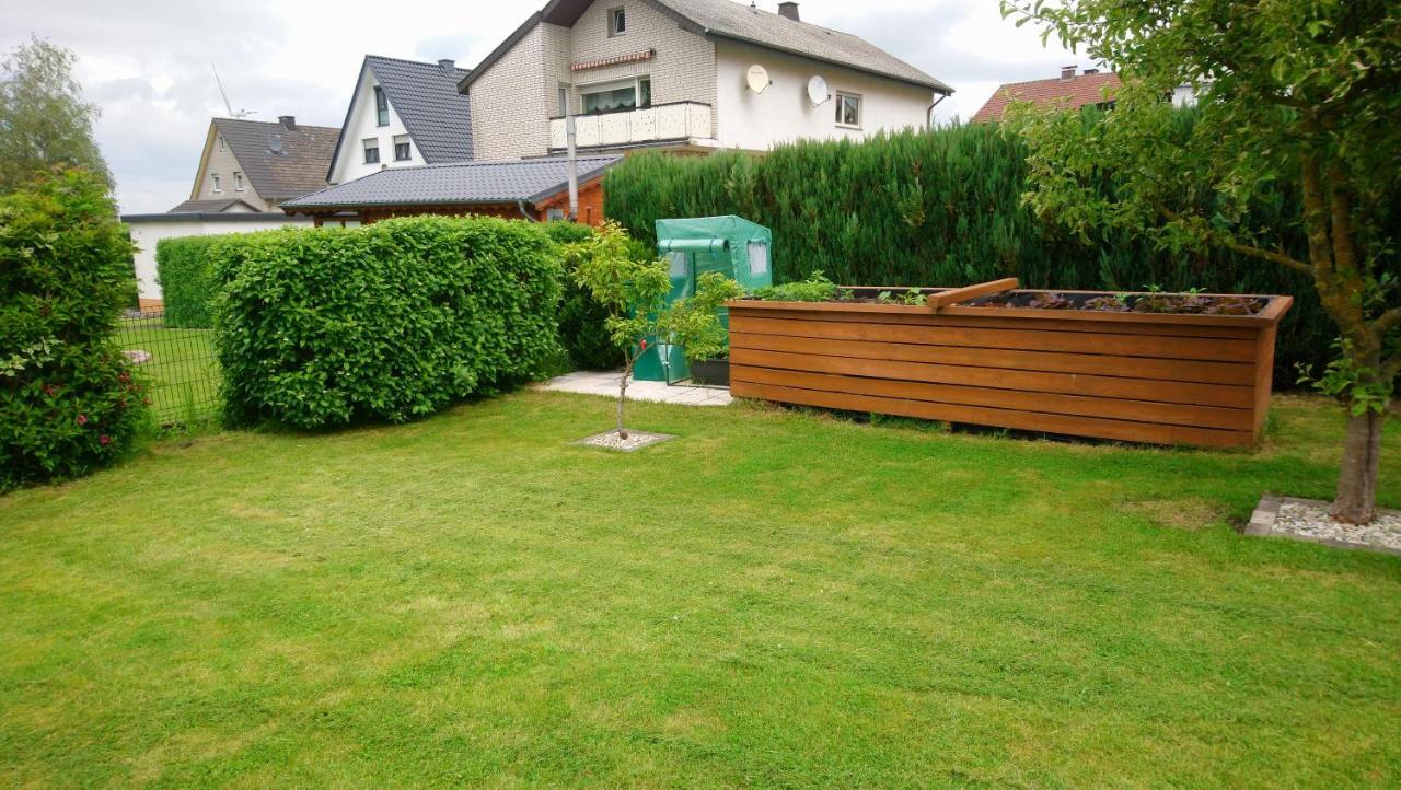 Ferienwohnung Buren/Weiberg Bueren  Екстериор снимка
